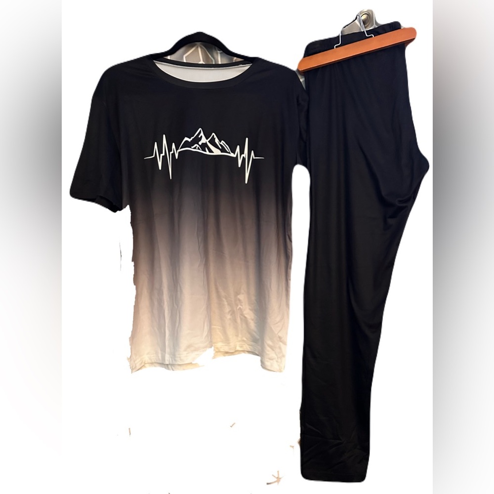 NWOT two piece casual lounge outfit